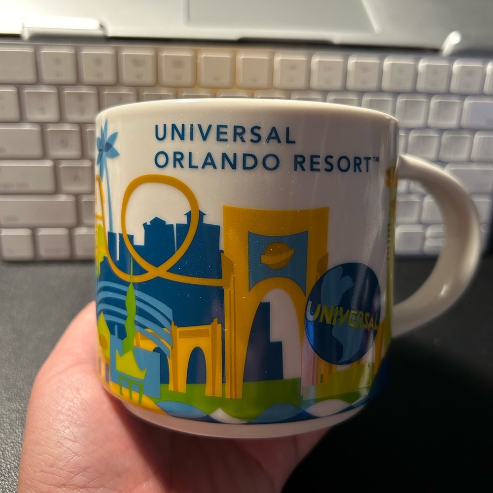 Starbucks Universal Orlando Resort Destination mug